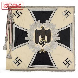 DY100 Fantastic set of regimental flag, pole top, streamers and …