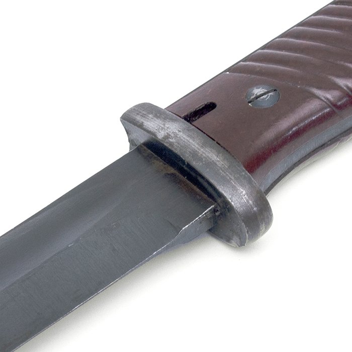 TOA1 Unmarked late war 98k bayonet and frog — image 12