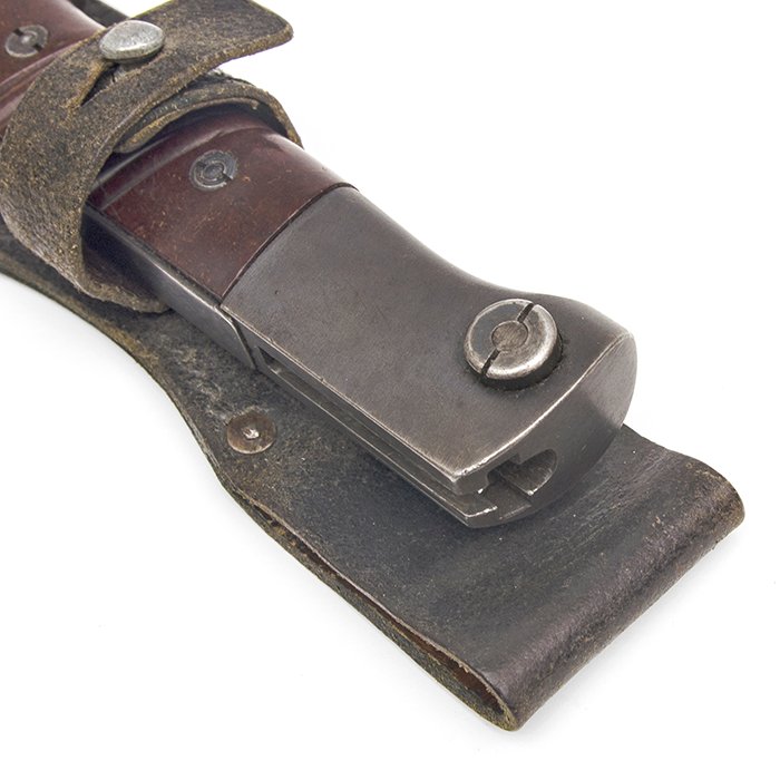 TOA1 Unmarked late war 98k bayonet and frog — image 7