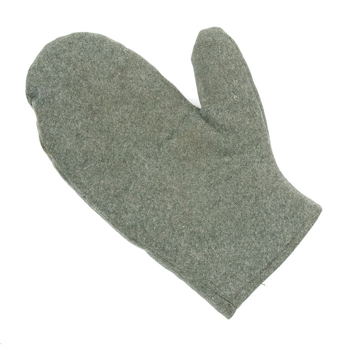 HKA24 Heer fur lined mittens with field grey wool bodies — image 4