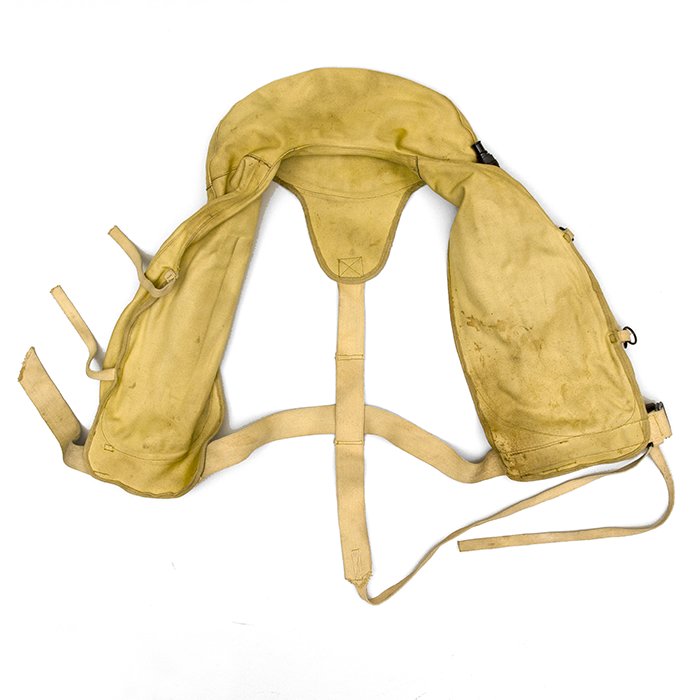 FCA8 Type 1030 B2 Luftwaffe inflatable Schwimmweste — image 12