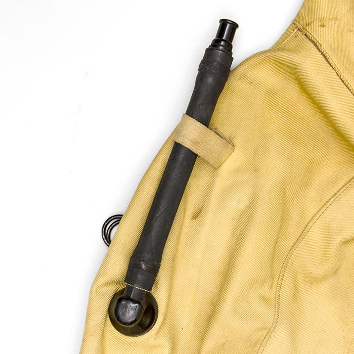 FCA8 Type 1030 B2 Luftwaffe inflatable Schwimmweste — image 4