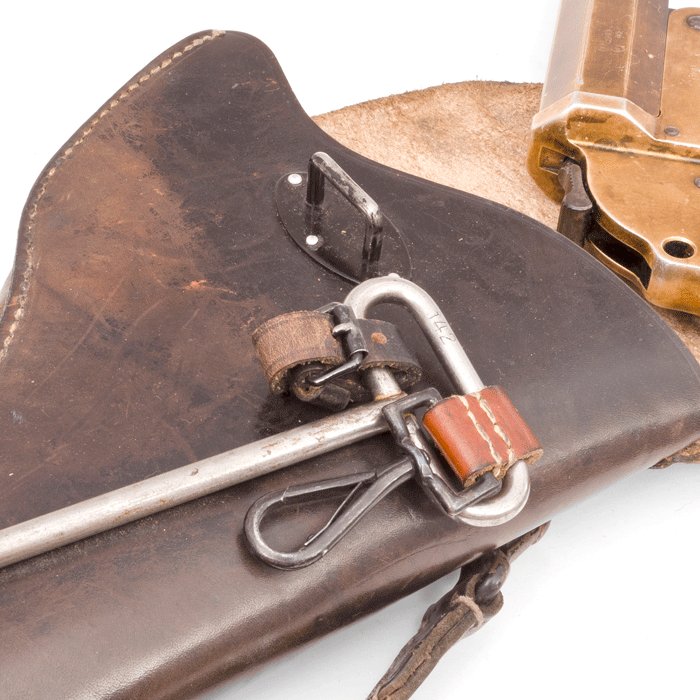 DMA6 Faded Heer tropical belt and buckle set — image 9