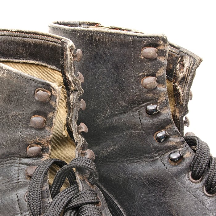 ERA18 Matched pair of privately made ankle boot with issue box — image 10