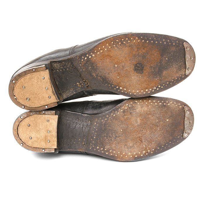 ERA18 Matched pair of privately made ankle boot with issue box — image 15