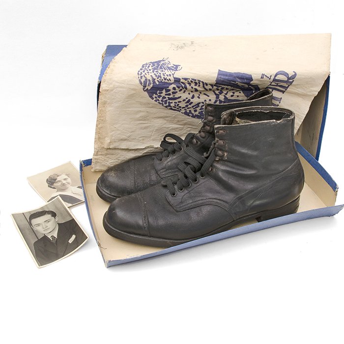 ERA18 Matched pair of privately made ankle boot with issue box — image 3