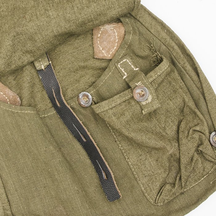 MP4006 Late issue Heer M44 bread bag — image 6