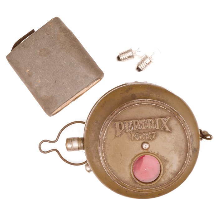 MCA27 Genuine Pertrix Model 647 Wehrmacht issue signal light — image 2
