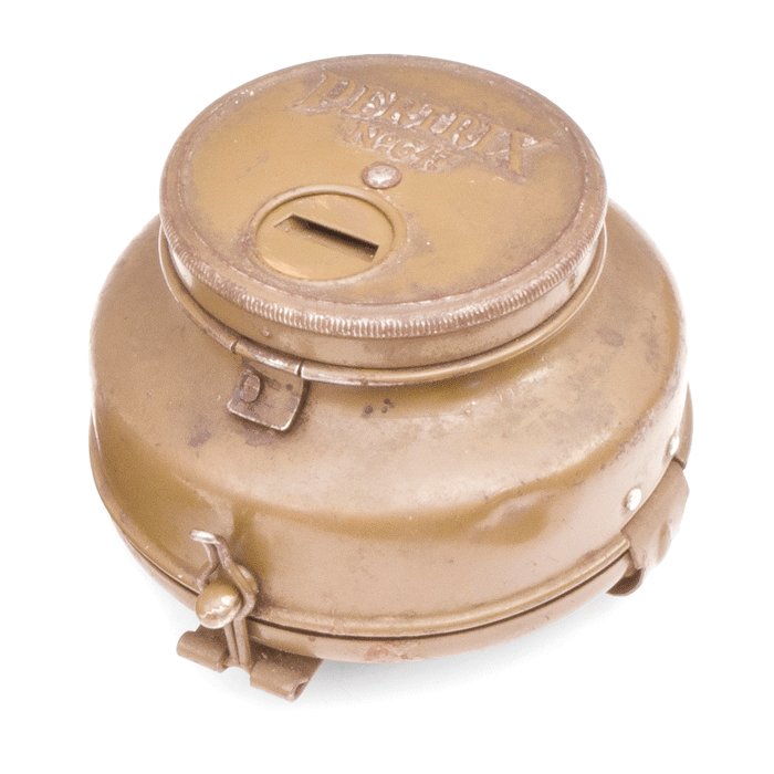 MCA27 Genuine Pertrix Model 647 Wehrmacht issue signal light — image 4