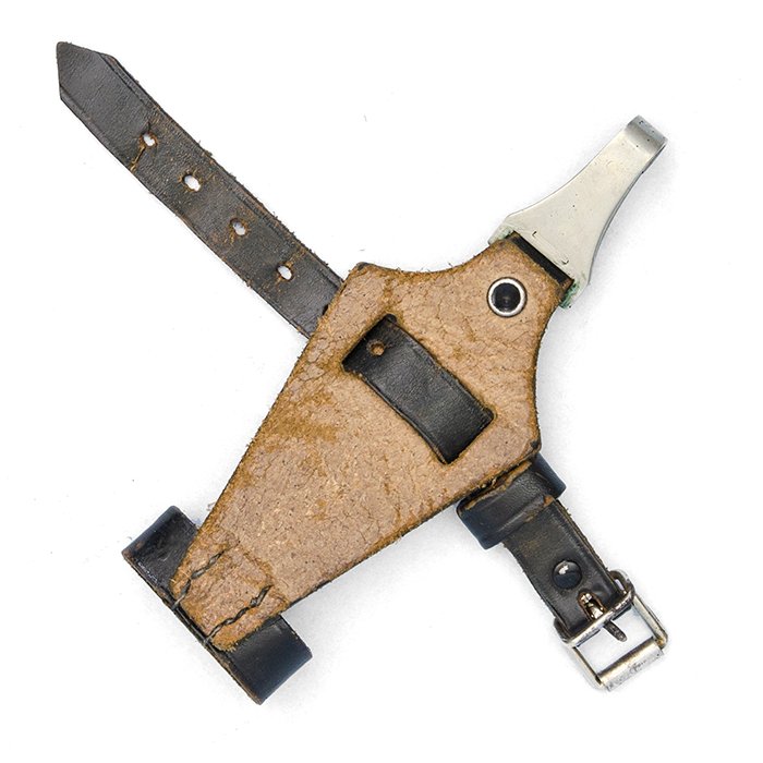 SWA10 SS/NSKK vertical dagger hanger with D ring — image 8