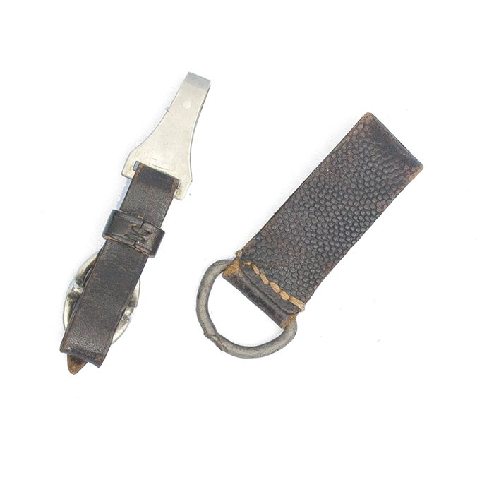 SWA11 Early short side dagger hanger for SS/NSKK dagger — image 6