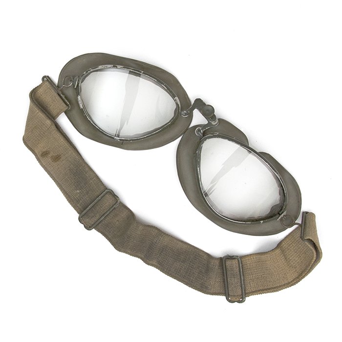 XMA30 Flight goggles with storage tin and replacement lenses — image 6