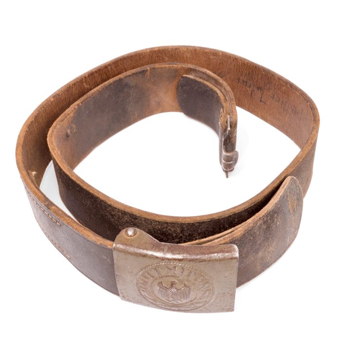 PEA18 Named Heer EM painted steel buckle and black leather belt — image 7