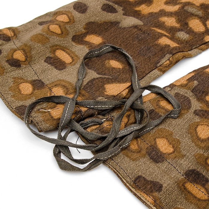DGU14 Unissued Waffen-SS oakleaf autumn pattern camouflage mittens — image 8
