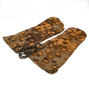 DGU14 Unissued Waffen-SS oakleaf autumn pattern camouflage mittens