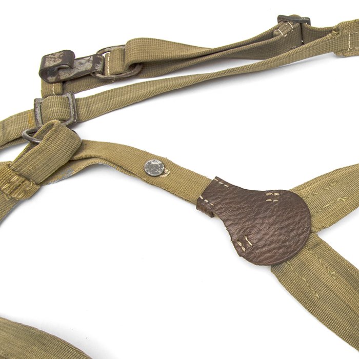 AHJ40 Heer tropical Y straps — image 6