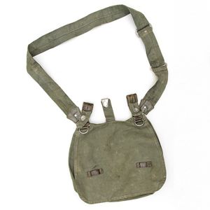 AGM6 Kriegsmarine breadbag with carrying strap