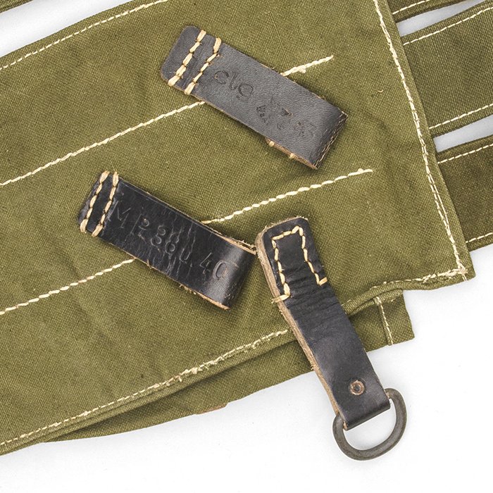 ACE2 Matched pair of unissued MP40 magazine pouches — image 11