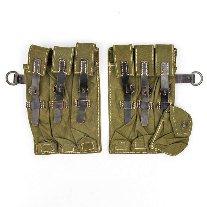 ACE2 Matched pair of unissued MP40 magazine pouches — image 2