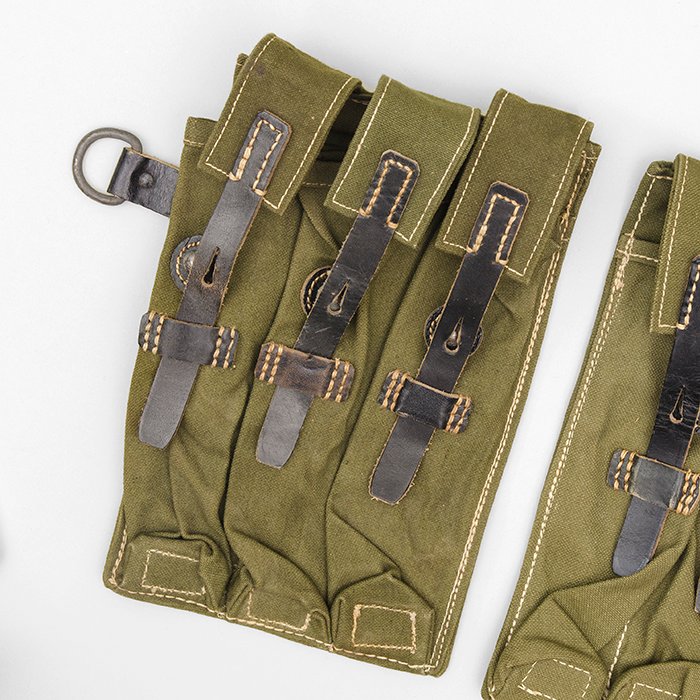 ACE2 Matched pair of unissued MP40 magazine pouches — image 4