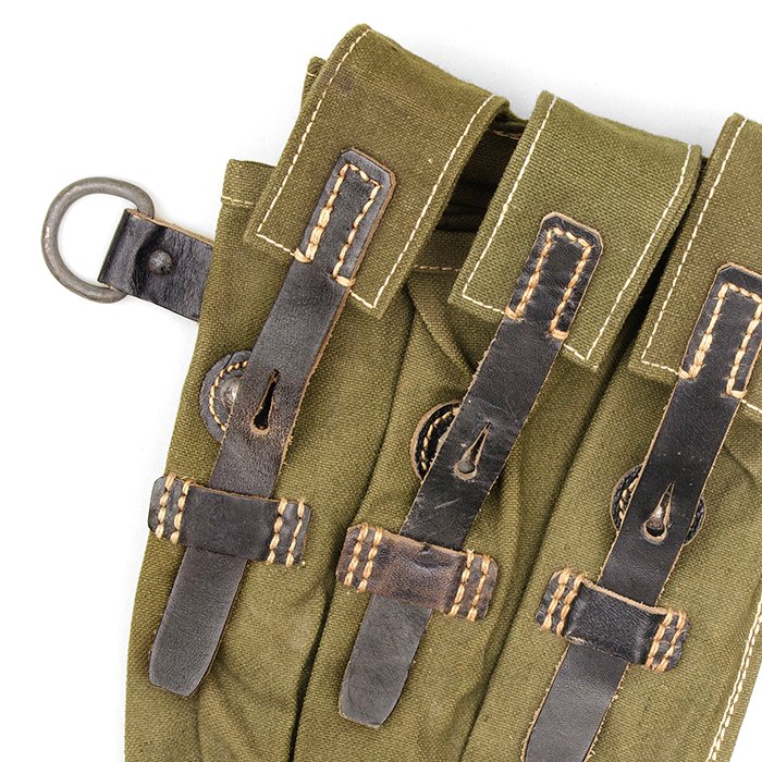ACE2 Matched pair of unissued MP40 magazine pouches — image 5