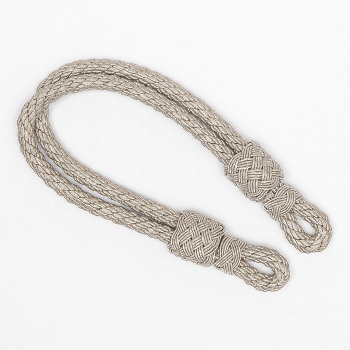 XMA19 Adjustable officer's silver metallic chincord for a visored cap — image 3