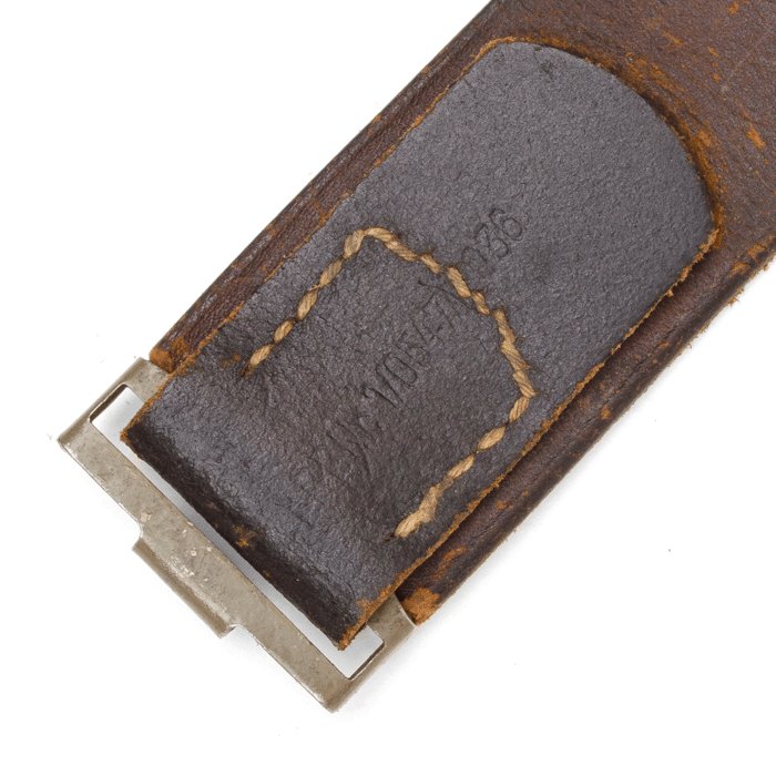 UBA7 Heer EM painted steel buckle and black leather belt — image 9
