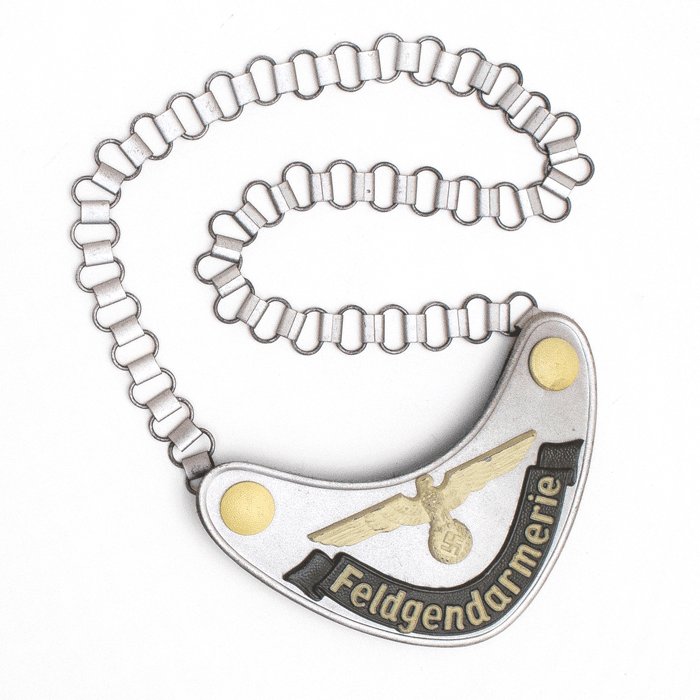 VTA11 Excellent Feldgendarmerie Gorget — image 2
