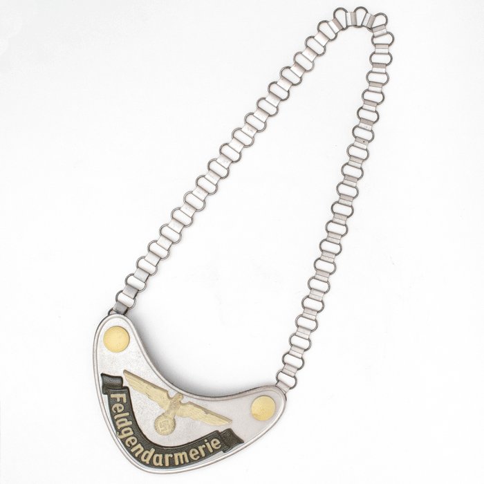 VTA11 Excellent Feldgendarmerie Gorget — image 3