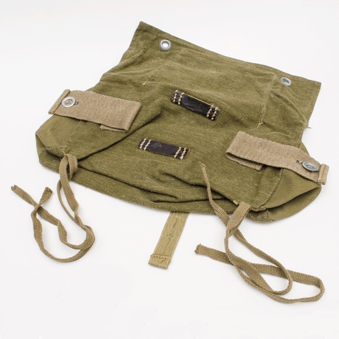 HKA10 Unissued A frame battle bag — image 5