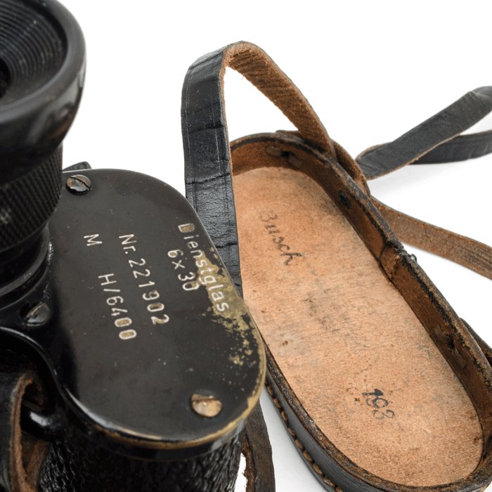MAA51 Set of pre war 6x30 service binoculars and leather carrying case — image 9