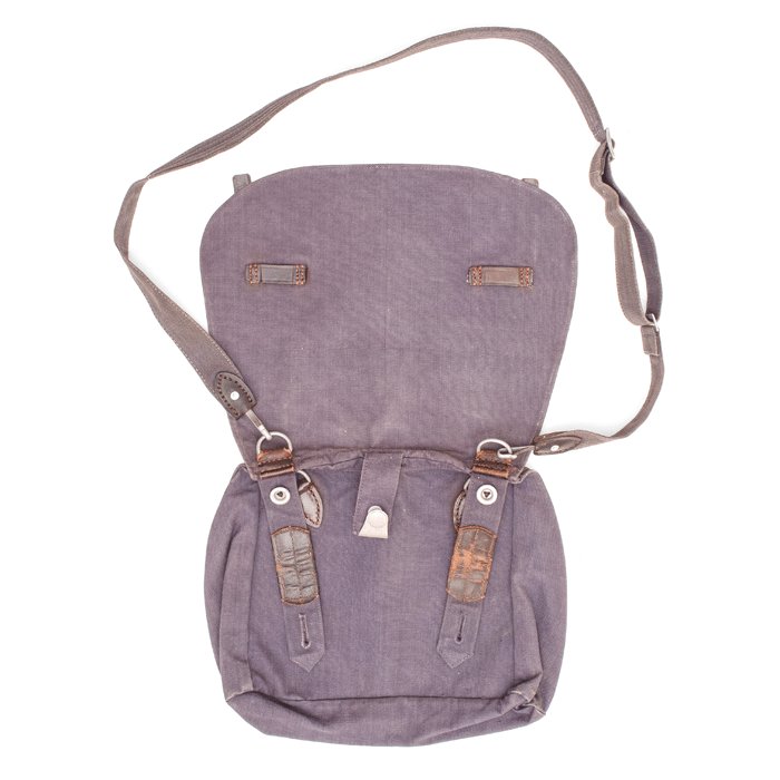 MAA56 Luftwaffe breadbag with carrying strap — image 7