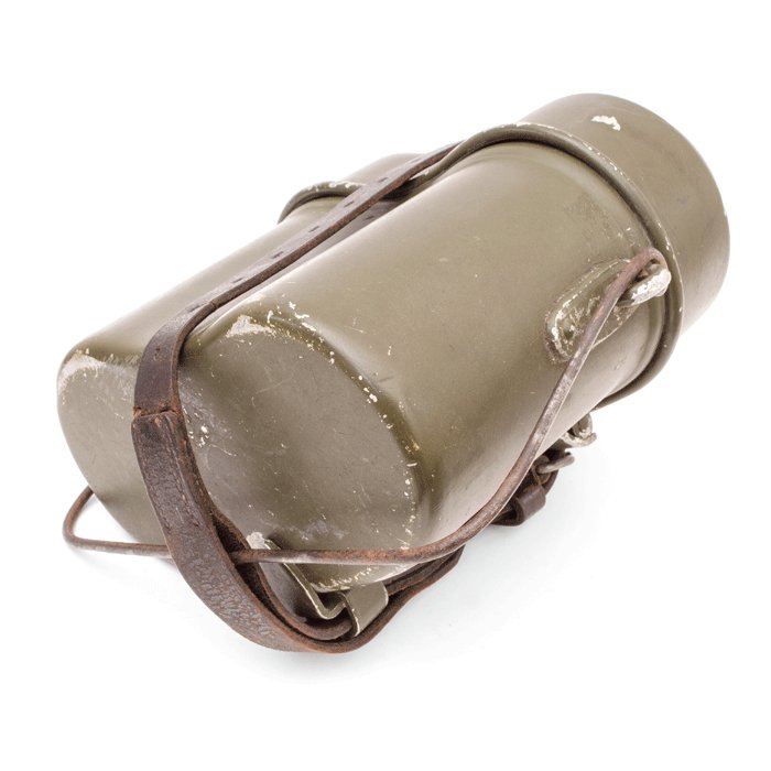SJA45 1940 dated mess kit and equipment carrying strap — image 8
