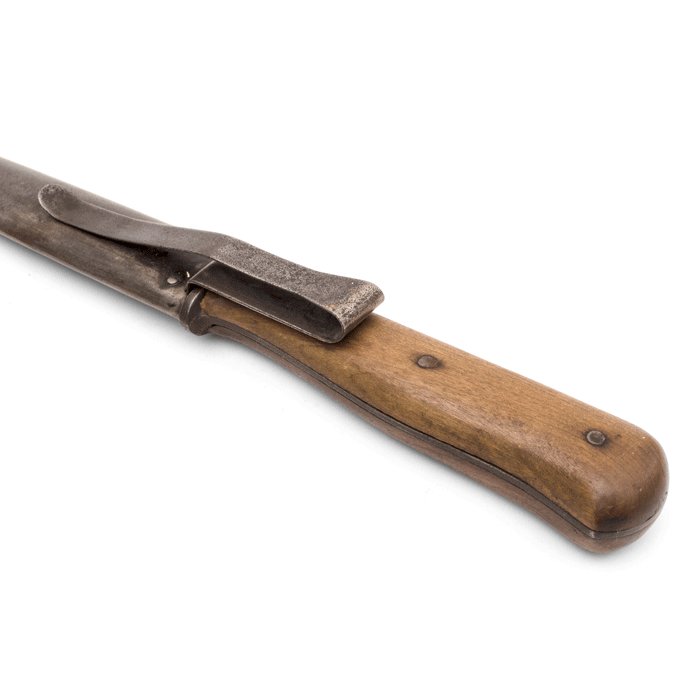 SJA16 Wooden handled fighting knife with spring loaded scabbard clip — image 6