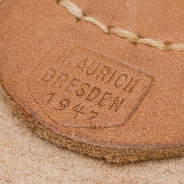 SPA9 Mint Luftwaffe EM belt buckle with brown leather tab — image 9