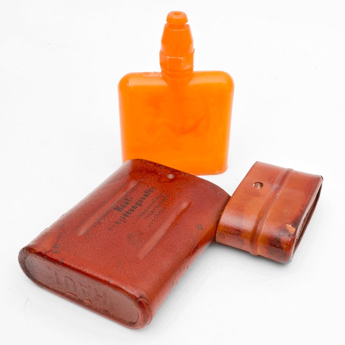 OTA4 Complete skin decontamination kit — image 2