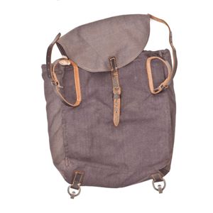 MAA8 Luftwaffe artillery rucksack