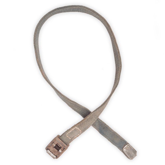 MCA28 Luftwaffe blue webbed equipment strap with metal fittings — image 2