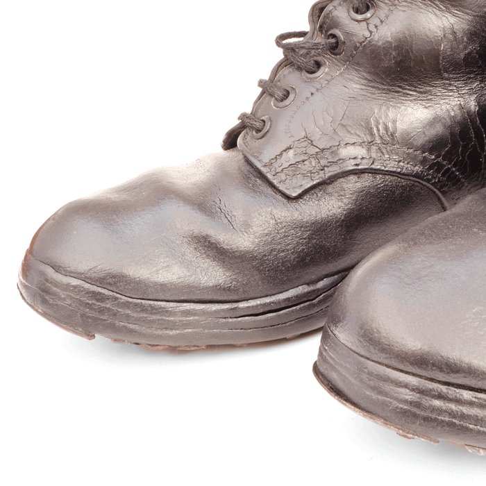 MCA12 Matched pair of M37 ankle boots — image 9