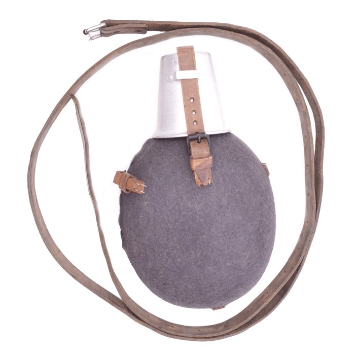 AMS032 Blue fabric covered water bottle with carrying strap — image 3