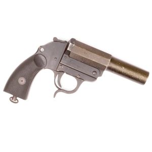 1A2U Walther duv 42 code marked flare pistol