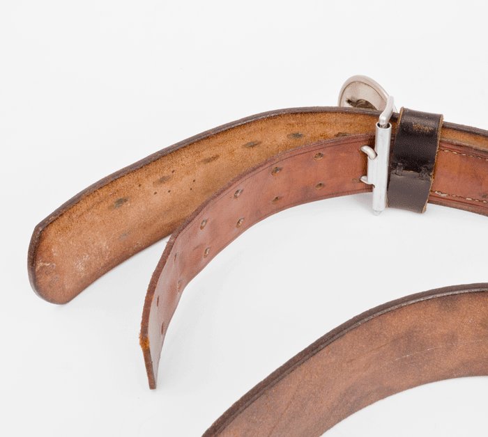 BAA6 SS officer's leather belt and nickel buckle — image 10