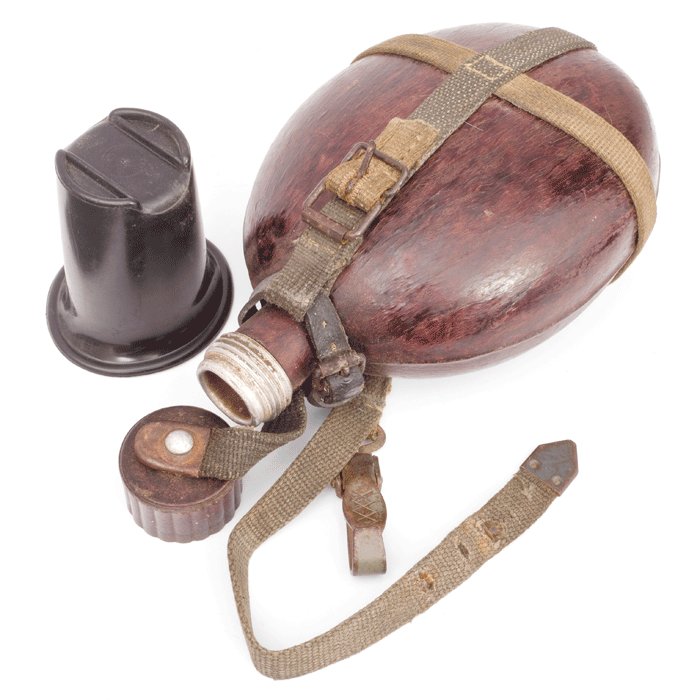 1A2O Plastic impregnated wood water bottle with bakelite drinking cup — image 6