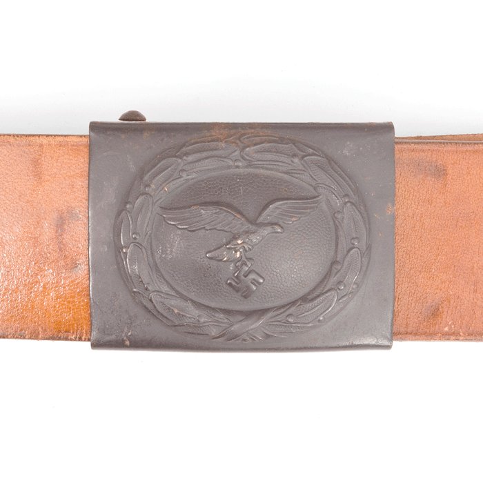 MAA12 Gunstock brown leather Luftwaffe service belt with blue Luftwaffe painted buckle and leather tab — image 4