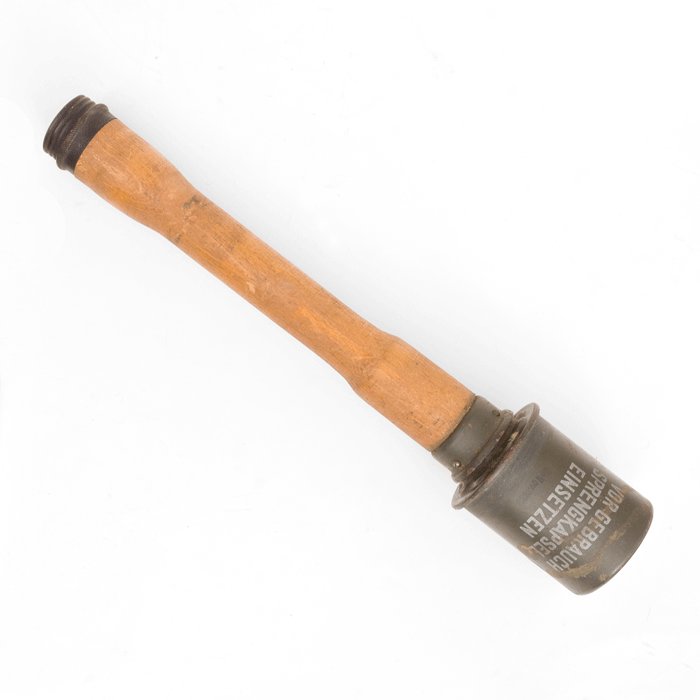 PEA4 Excellent 1939 dated M24 stick grenade — image 2