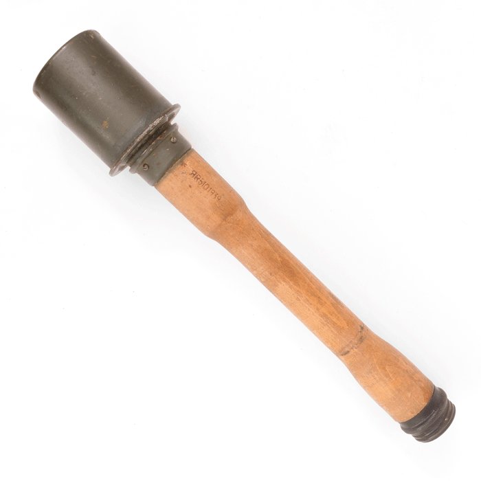 PEA4 Excellent 1939 dated M24 stick grenade — image 3