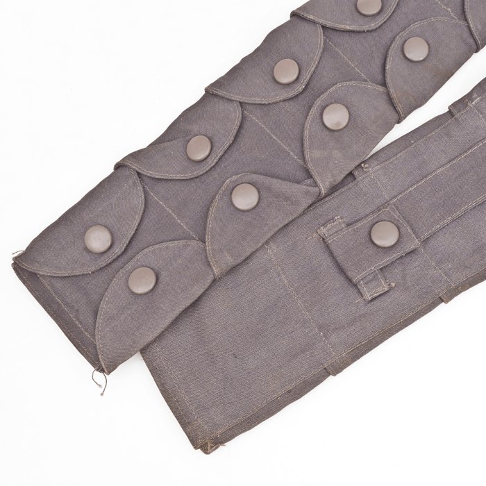 MCA51 Unissued blue Luftwaffe Fallschirmjäger K98 bandolier — image 4