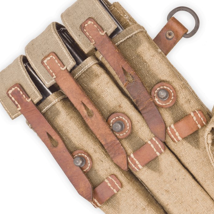TPA20 1943 dated MP40 pouch with three magazines and speed loader — image 2