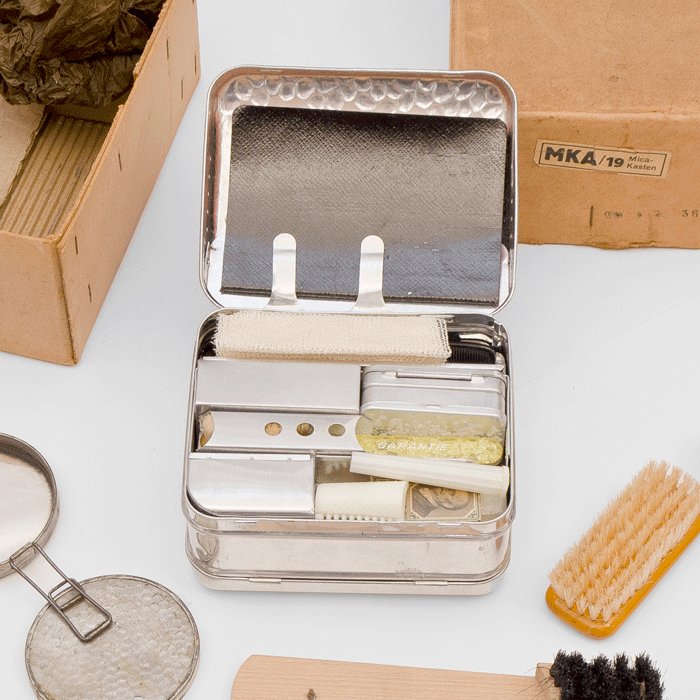 MCA26 Complete original in the box Mica personal hygiene kit — image 3