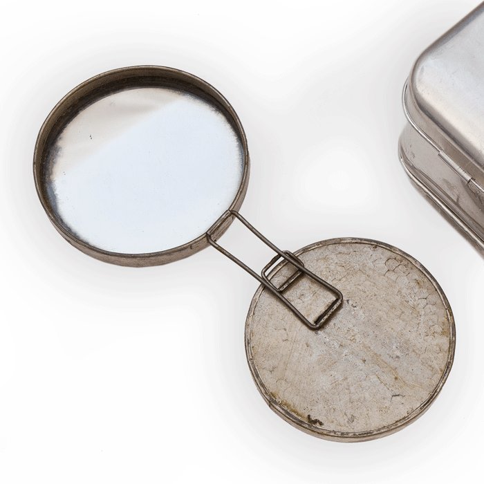 MCA26 Complete original in the box Mica personal hygiene kit — image 5